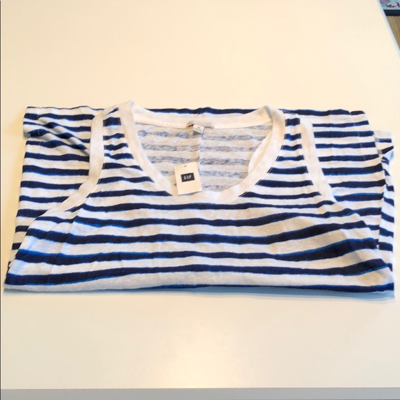 Gap Racerback Tank - New - Picture 3 of 4